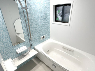 バスルームリフォーム 広くゆとりある浴室と、掃除がしやすい洗面化粧台