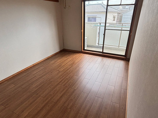 内装リフォーム 和の雰囲気を残して使い勝手を高めたお部屋